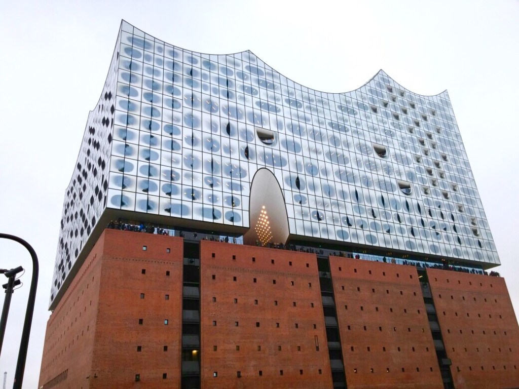 Hotspot Hafencity / Speicherstadt Hamburg und Snacken mit&nbsp;Tradition
