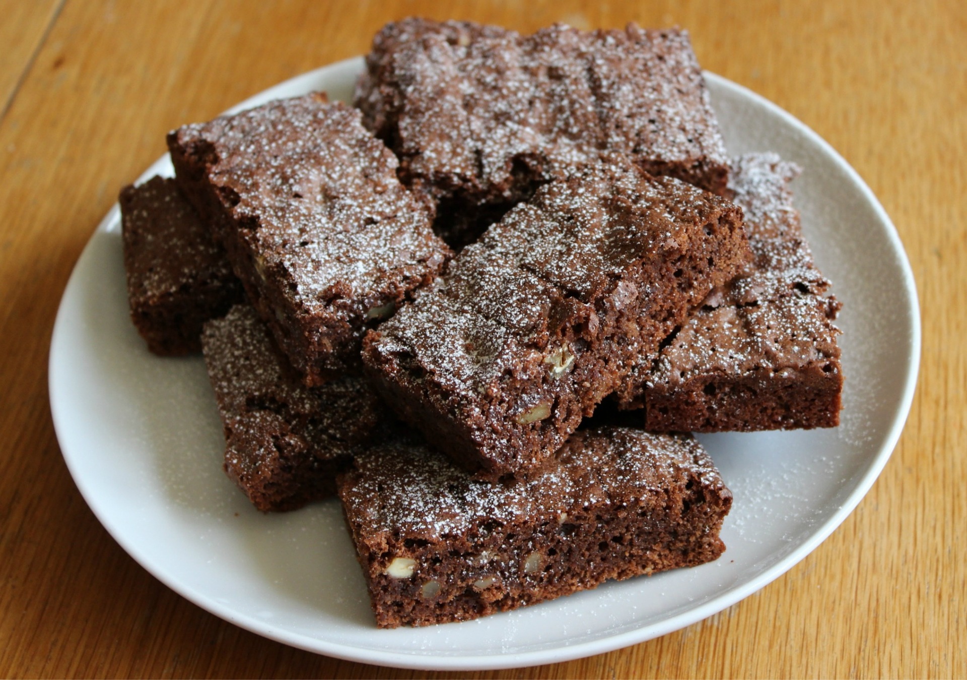 chocolate-brownies-668624_1920