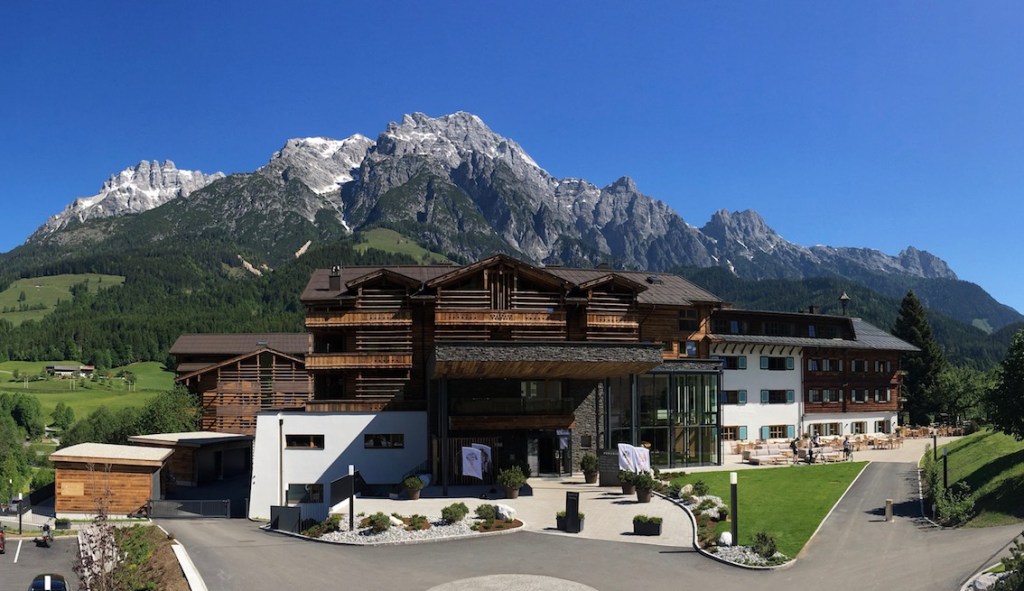 Designhotels setzen neue Trends in den Alpen: Perfekt gestylt von der Lobby bis zu den Zimmern | „Puradies“ in&nbsp;Leogang
