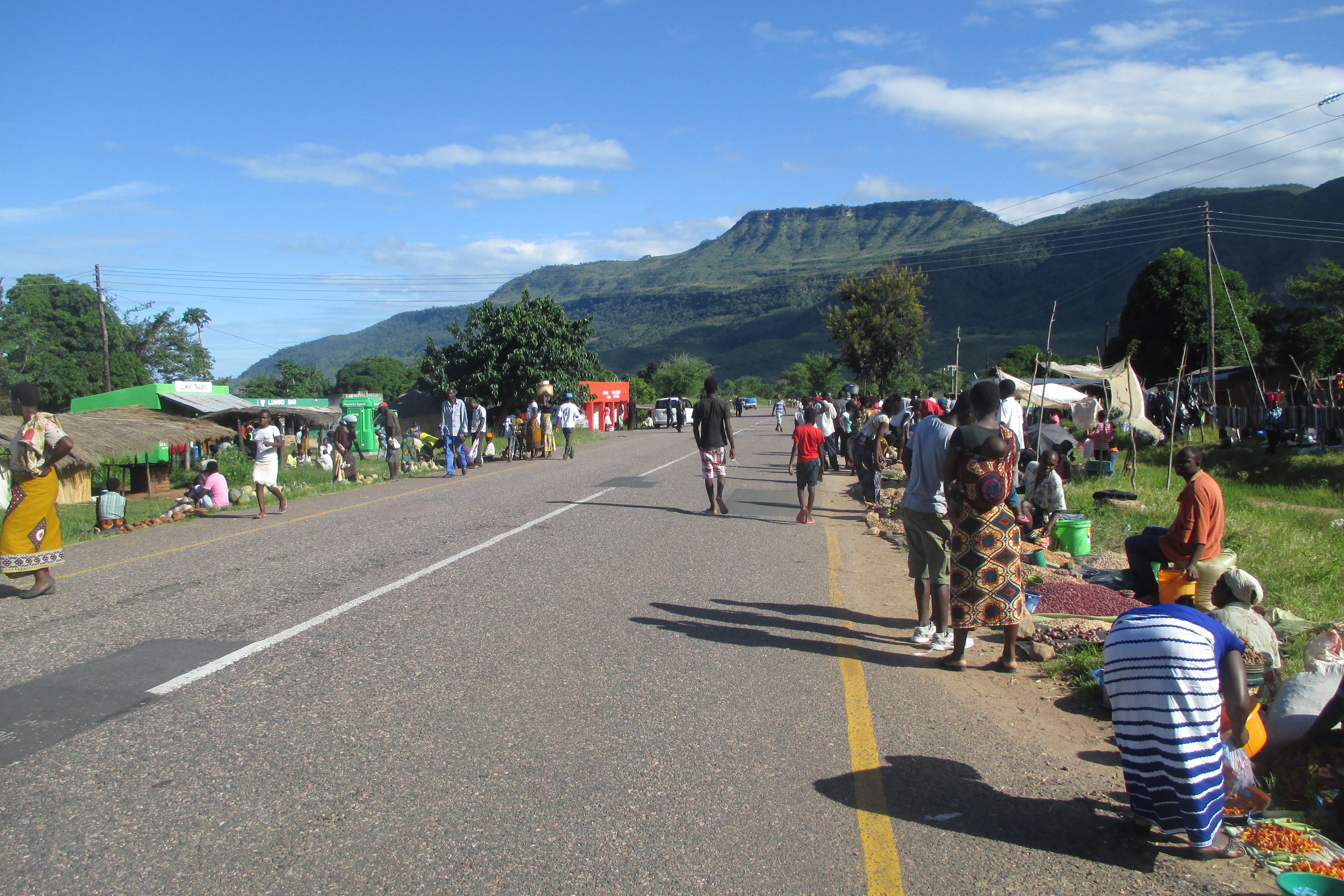 Blick auf Berge von Chitimba