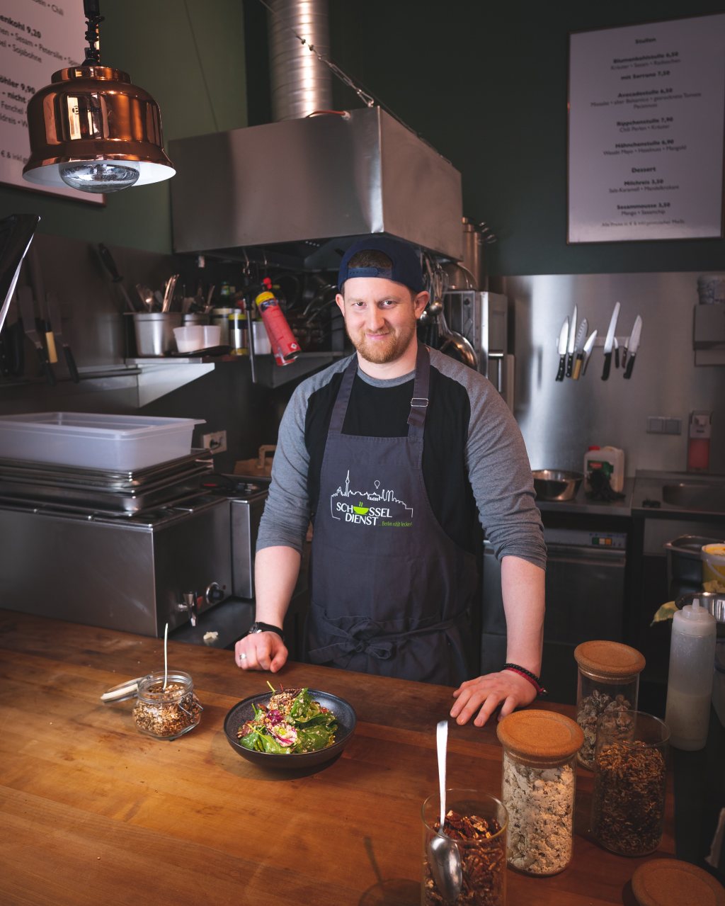 Wir unterstützen Restaurants: Berlin-Schöneberg → ab 6. April: Speisen im Schüsseldienst abholen oder liefern&nbsp;lassen