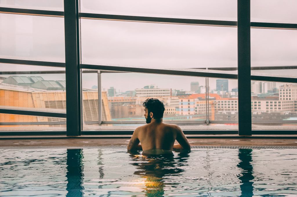 Berlin-Stories: Club Olympus im Grand Hyatt Berlin mit Pool über den Dächern der Stadt wieder&nbsp;geöffnet
