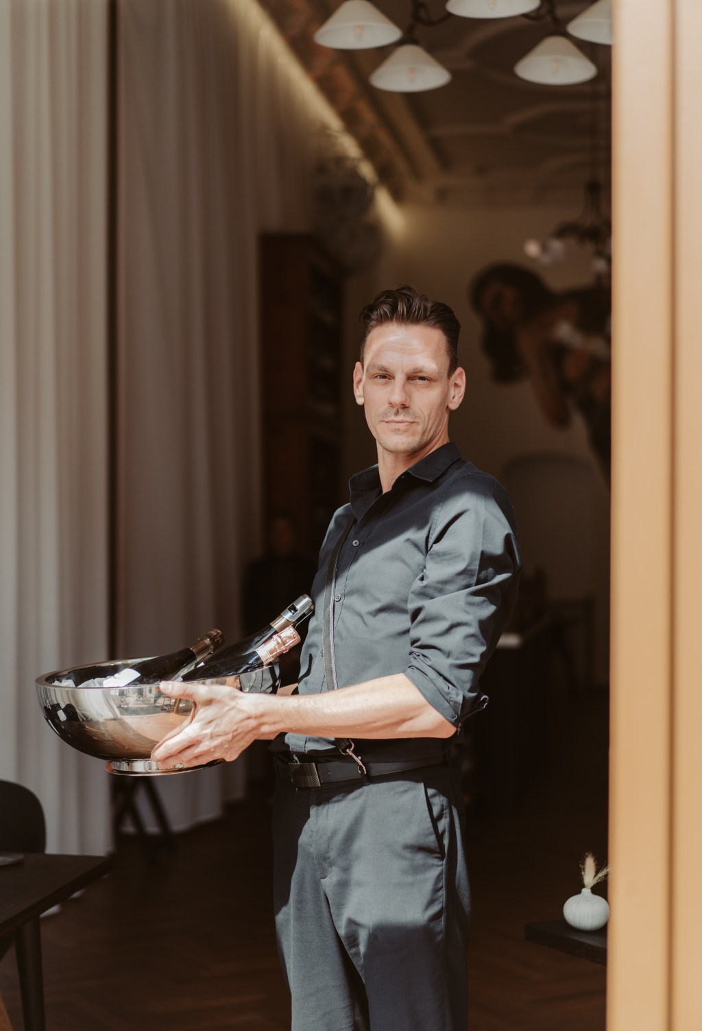 Berlin-Stories: Profi Mathias Raue verstärkt das Team im Berliner Restaurant „theNOname“!