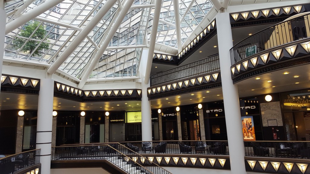 Berlin-Stories: Luxus-Shopping in Berlin → Adressen der besten Haute&nbsp;Couture