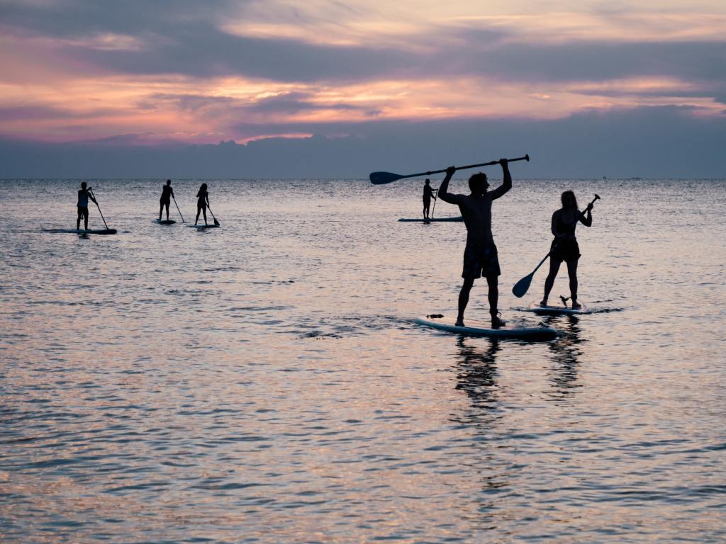 Ihr liebt den Sommer, den Strand und das Wasser?  Dann ist SUP-Yoga perfekt für&nbsp;euch!