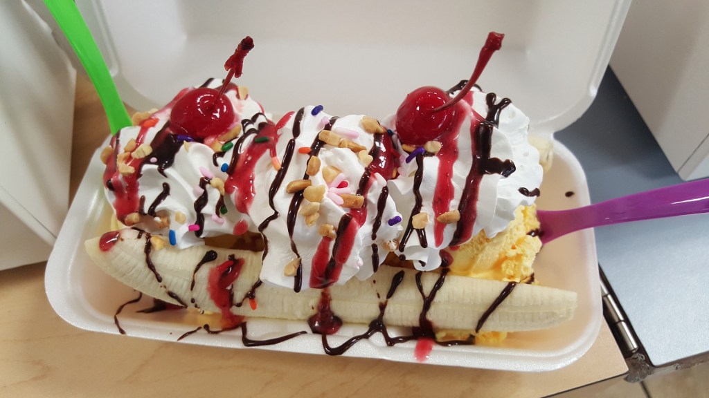 25. August → National Banana Split Day&nbsp;#yipee