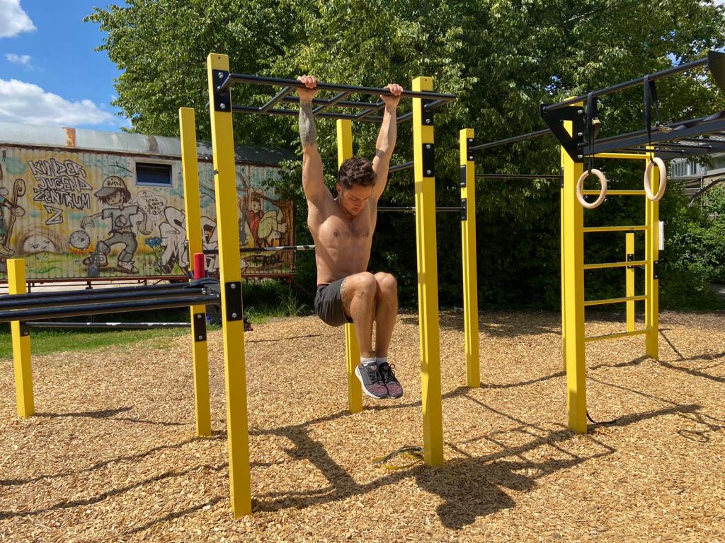 7 Übungen für deinen Start in Calisthenics | Gastbeitrag von Luka&nbsp;Hankiewicz