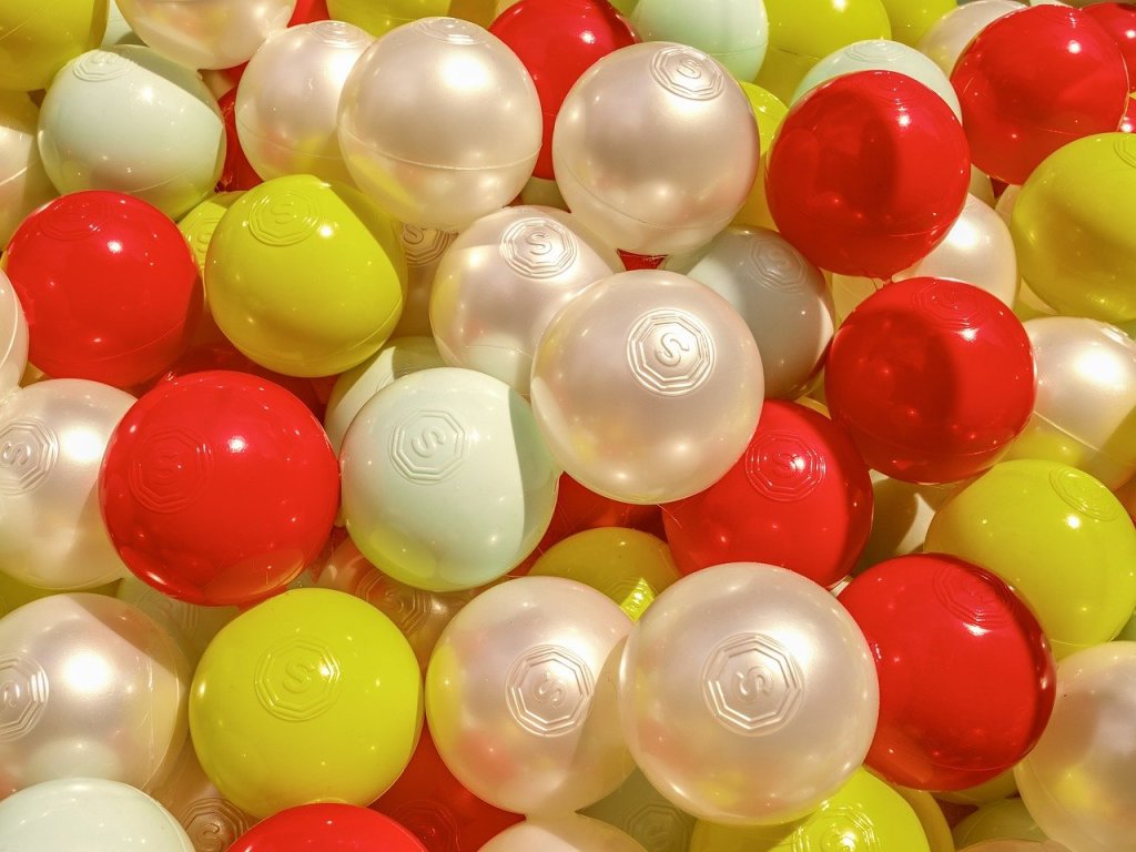 Wochenendtipp: Ein Sprung ins Bällebad in der WOW! Gallery #interaktiv&nbsp;#selfiemuseum