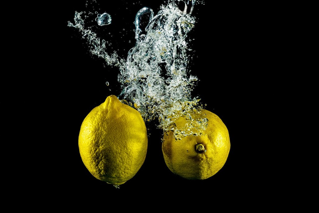Warum sollten wir täglich Zitronenwasser&nbsp;trinken?