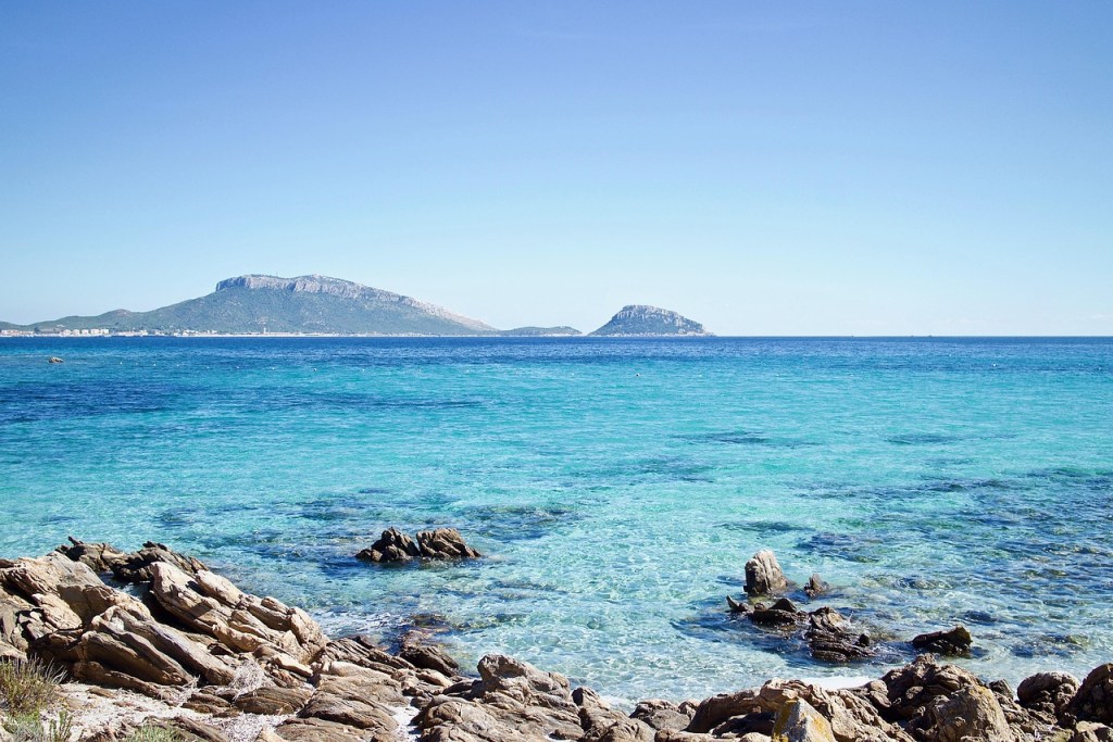Urlaubstipp: Entdecke die Schönheit der Costa Smeralda und Porto Cervo ♥&nbsp;#sardinien