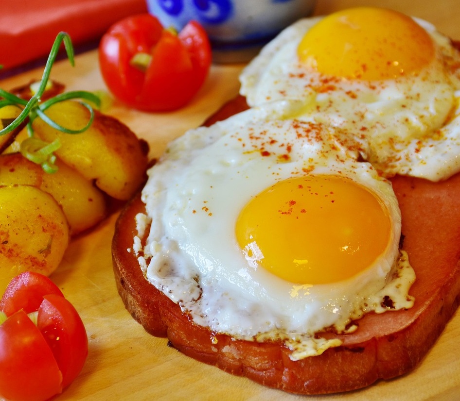 Der schnelle Samstag-Tipp: Leberkäse mit Spiegelei und Bratkartoffeln – samstags im 08/15-Style&nbsp;♥